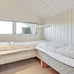 Vakantiehuis Three-bedroom In