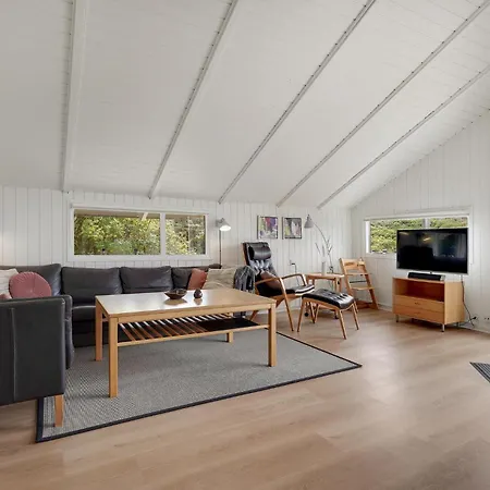 Lovely Home In Vejers Strand With Sauna * Vejers Strand